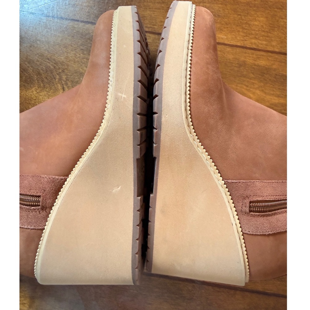 TOMS Wedge Ankle Booties Women 7 Tan Brown Leather Suede Zip Platform Boots - Picture 3 of 10